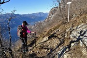 52 Qui scendiamo a sx sul sent. 57 per la Chiesa di San Martno e Rif. Piazza